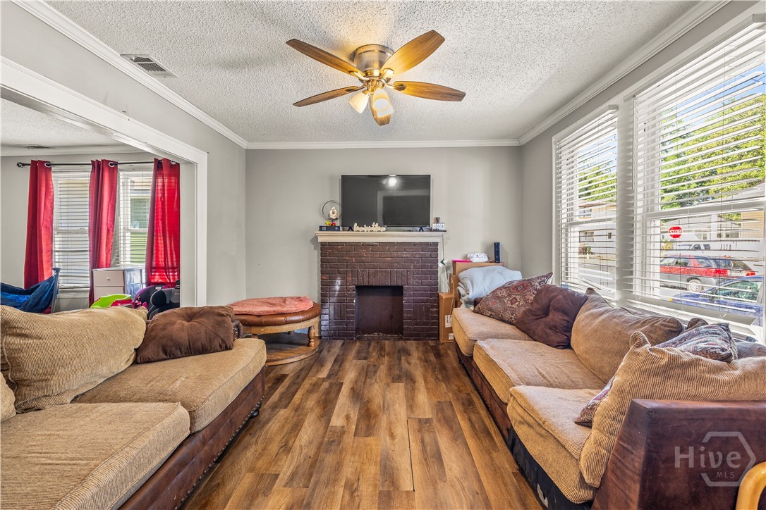 2505 Harden Street Savannah, GA 31415 - Photo 7 of 17