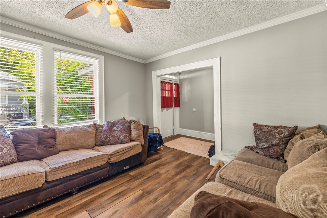 2505 Harden Street Savannah, GA 31415 - Photo 8 of 17