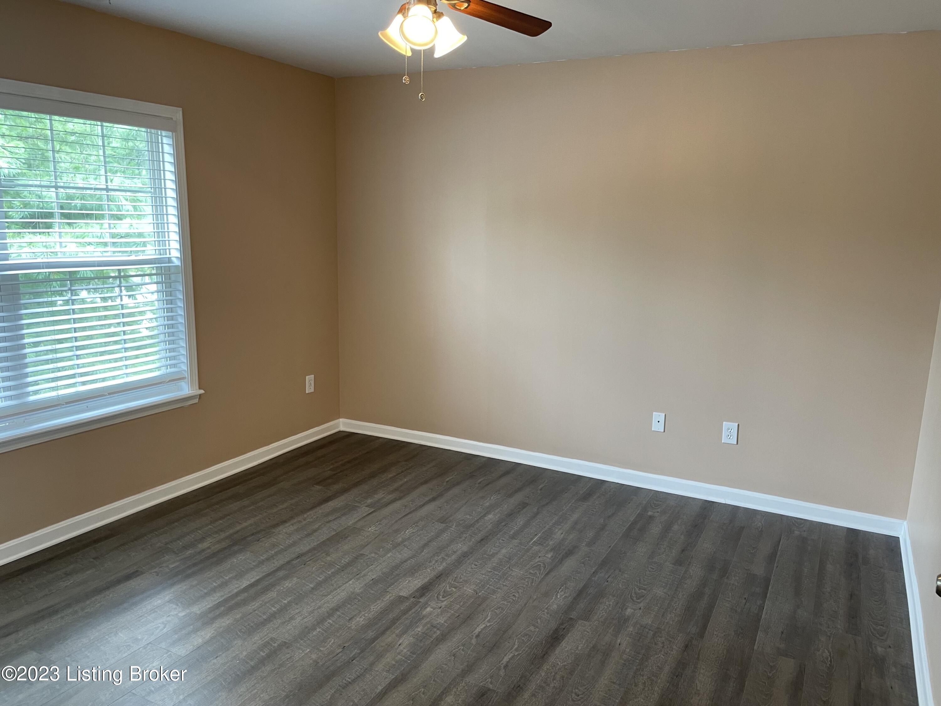 8832 Moody Road Louisville, KY 40219 - Photo 14 of 18 IMG-3579