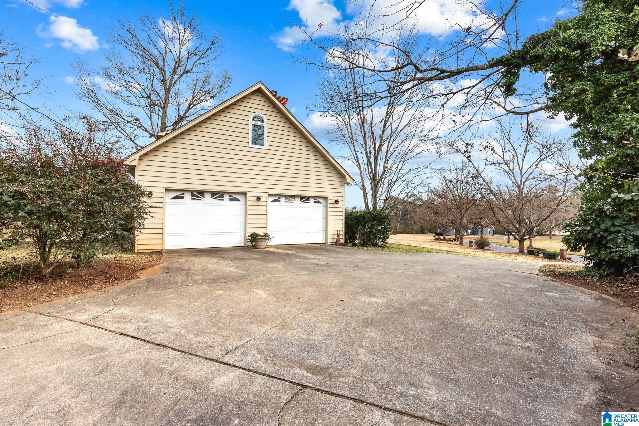 1938 Pleasant Ridge Loop Sylacauga, AL 35150 - Photo 39 of 42