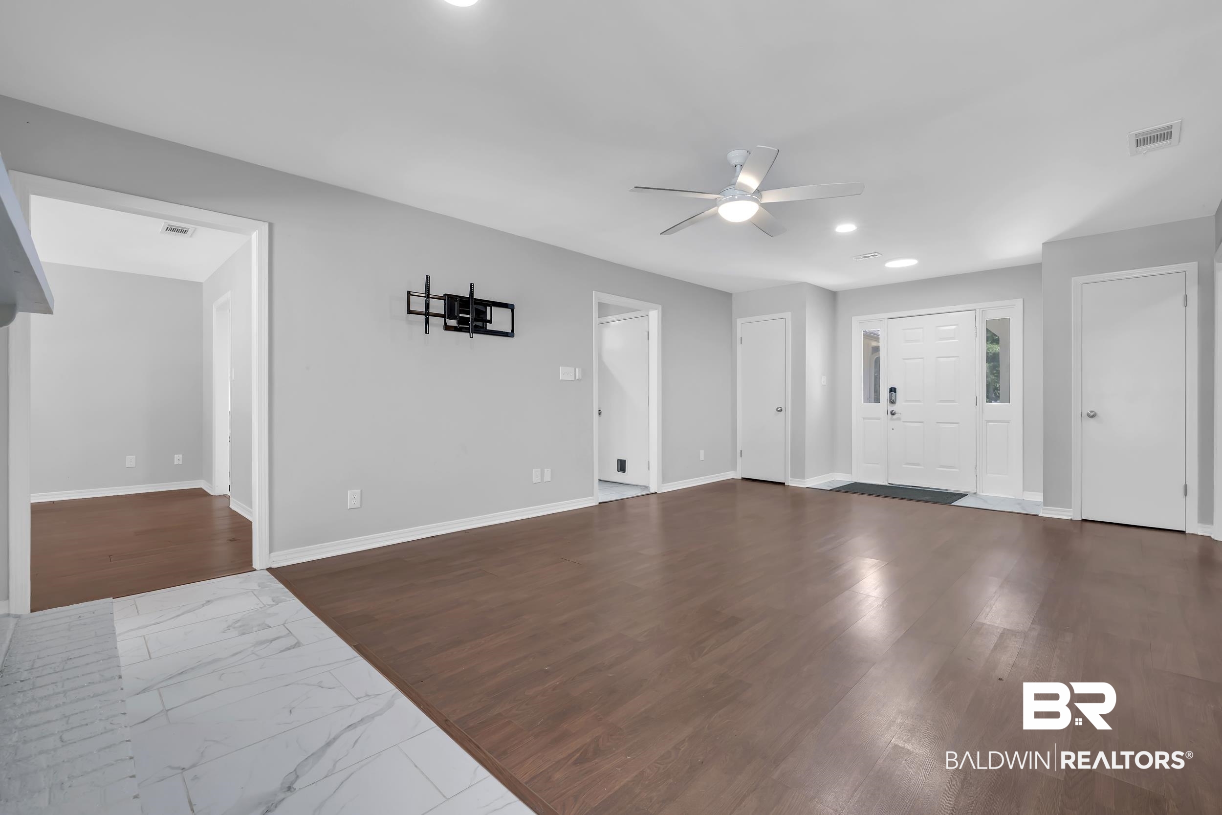 105 Montclair Loop Daphne, AL 36526 - Photo 9 of 44 Gallery Image 9