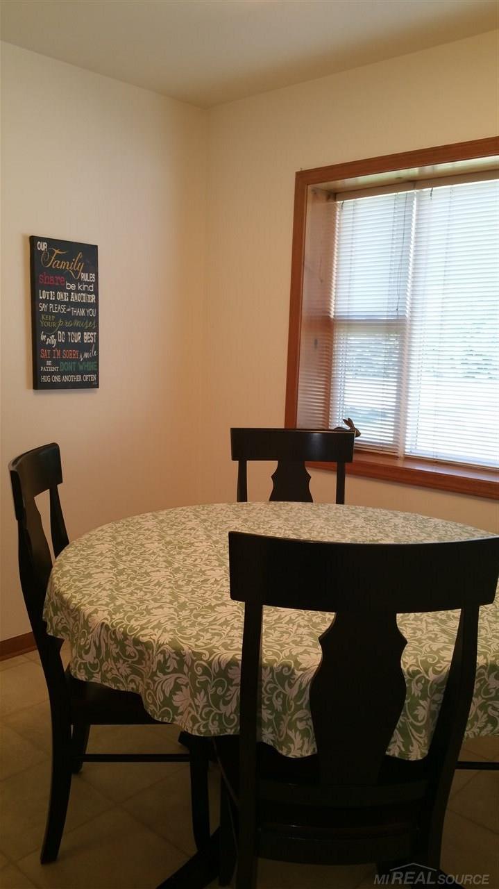 462 East South Boulevard Rochester, MI 48307 - Photo 30 of 64