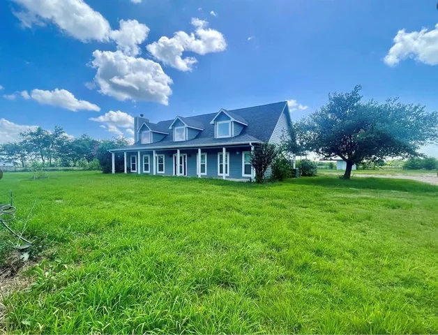 $2,800 | 1692 Farm Road 2653, Brashear, TX 75420