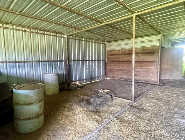 $2,800 | 1692 Farm Road 2653, Brashear, TX 75420