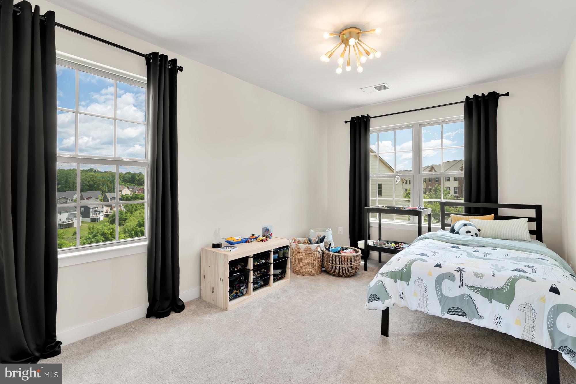 2220 Red Pine Loop Dumfries, VA 22026 - Photo 37 of 57