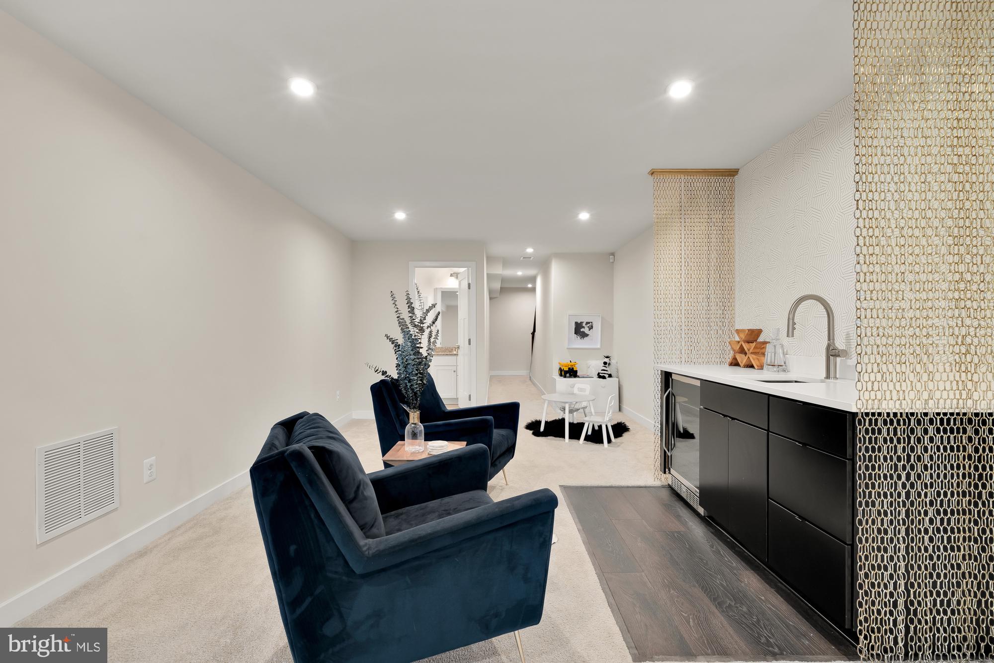 2220 Red Pine Loop Dumfries, VA 22026 - Photo 44 of 57