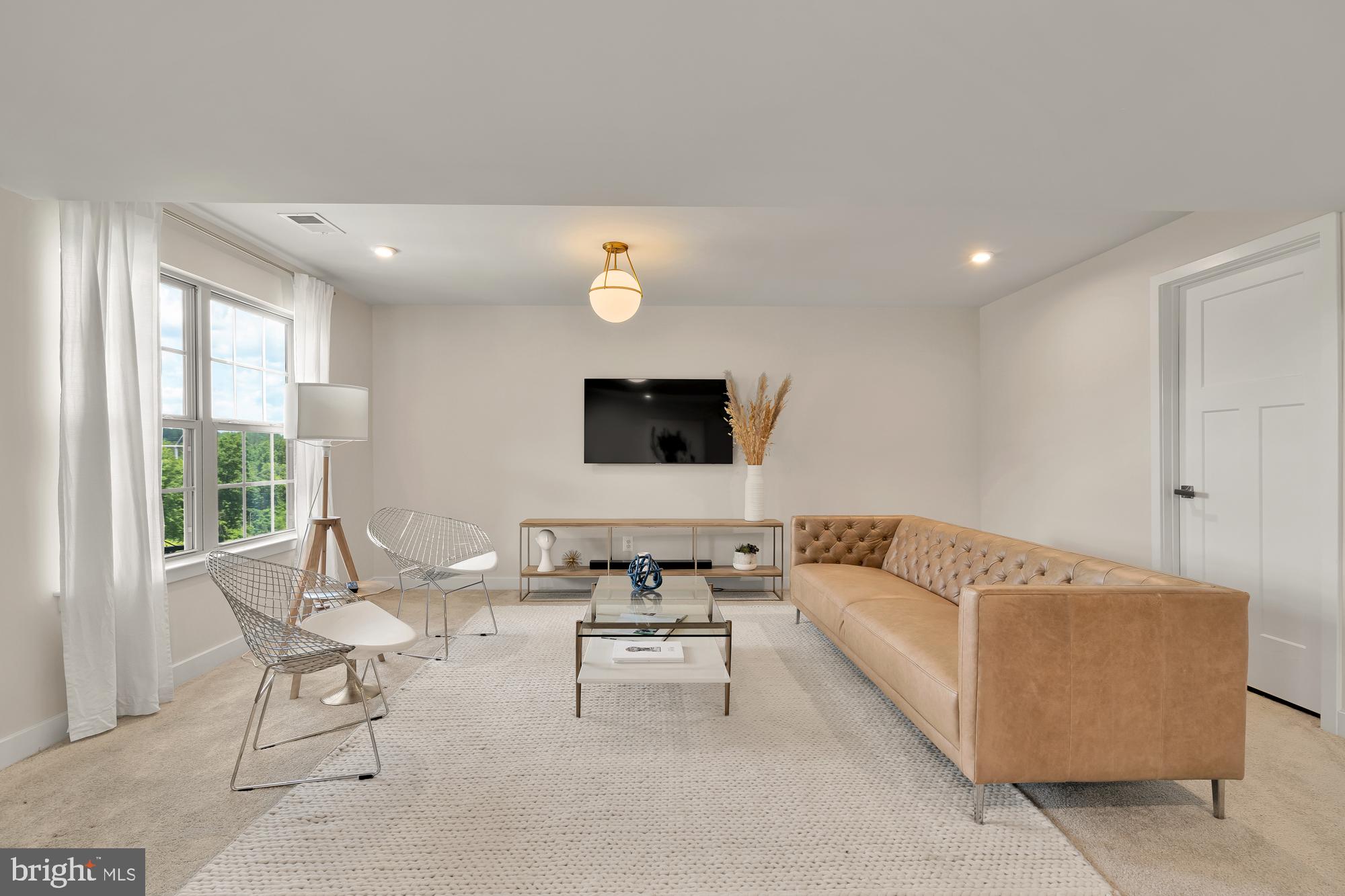 2220 Red Pine Loop Dumfries, VA 22026 - Photo 49 of 57