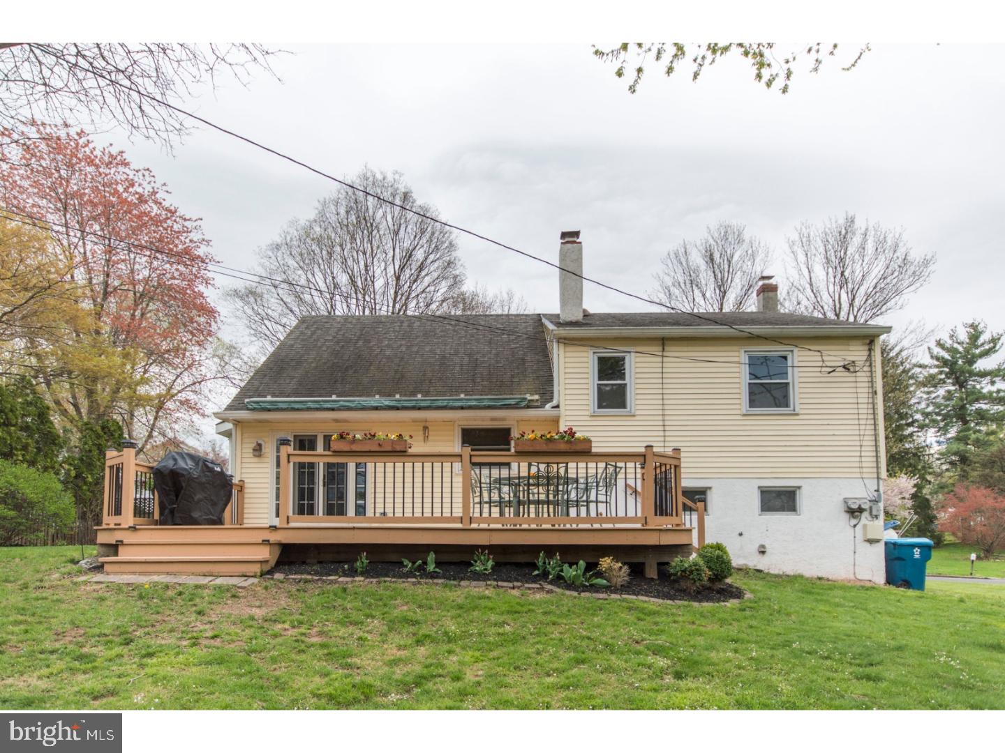123 Devon Road Chalfont, PA 18914 - Photo 3 of 25 Exterior Back