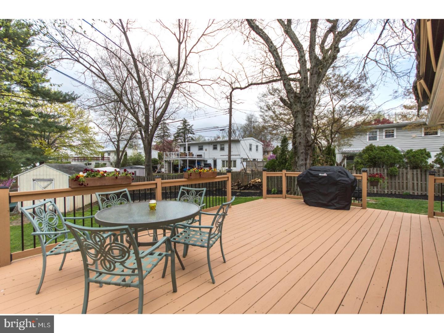 123 Devon Road Chalfont, PA 18914 - Photo 4 of 25 Deck