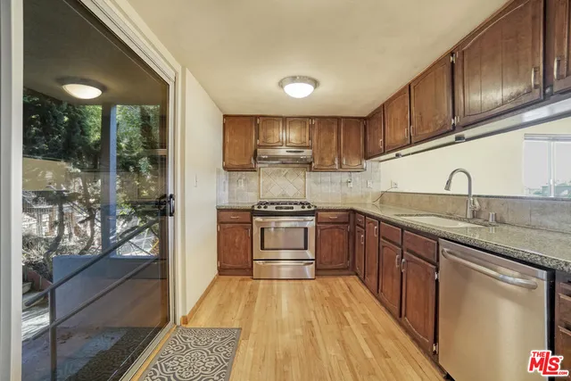 $5,995 | 364 Pershing Drive, Playa del Rey, CA 90293