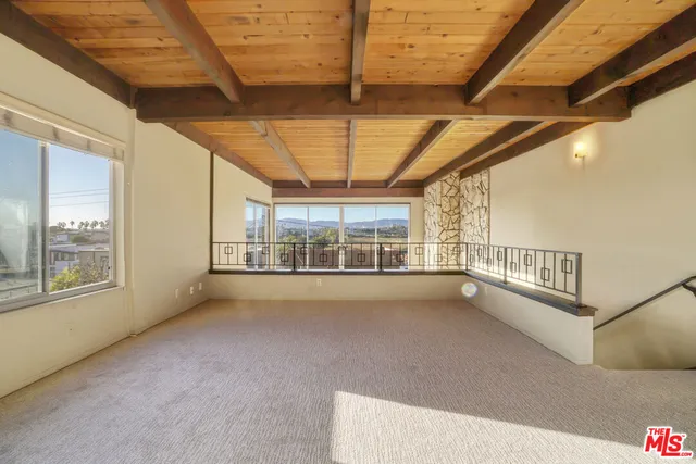 $5,995 | 364 Pershing Drive, Playa del Rey, CA 90293