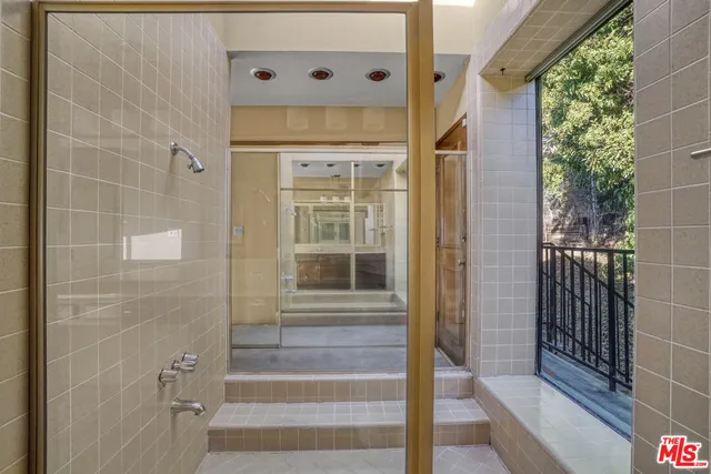 $5,995 | 364 Pershing Drive, Playa del Rey, CA 90293