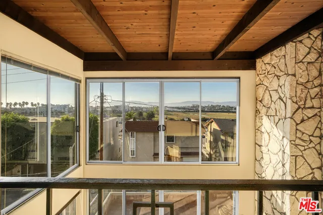 $5,995 | 364 Pershing Drive, Playa del Rey, CA 90293