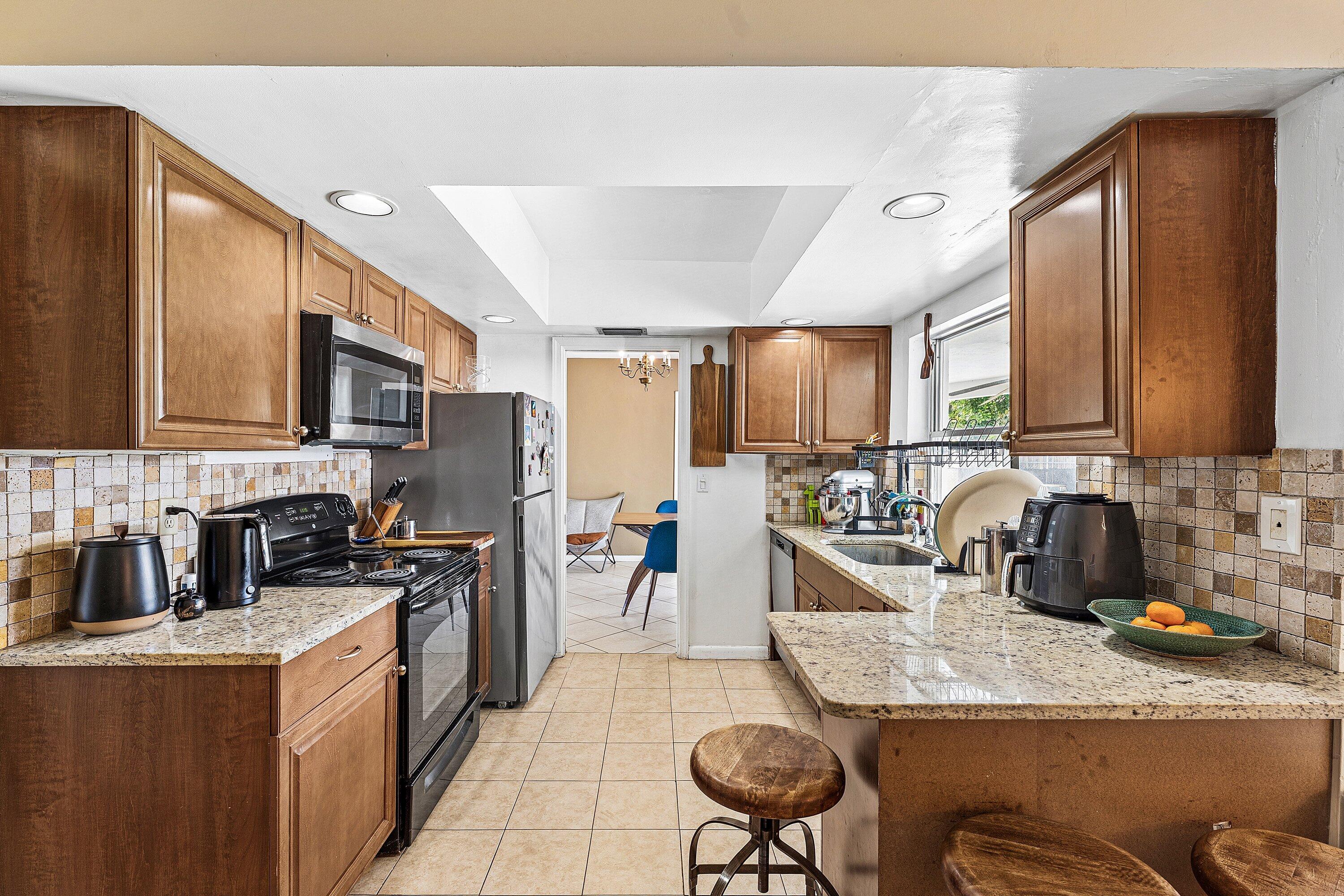 2 Tam O Shanter Lane Boca Raton, FL 33431 - Photo 11 of 41 011-2TamOShanterLane-BocaRaton-FL-33431-