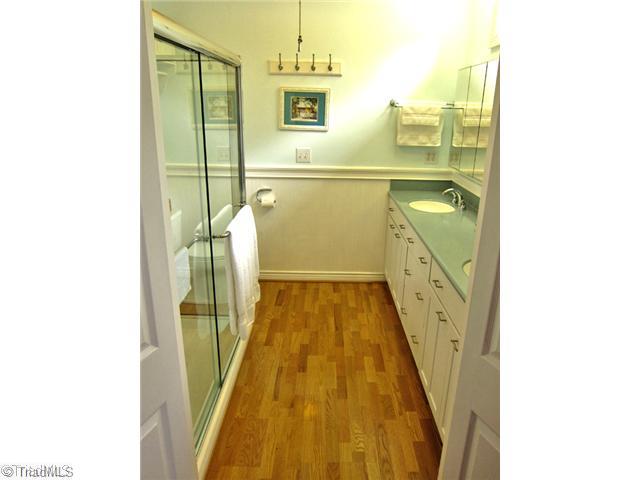 6330 Rustinburg Road Clemmons, NC 27012 - Photo 7 of 16 Master Bath/Spa.