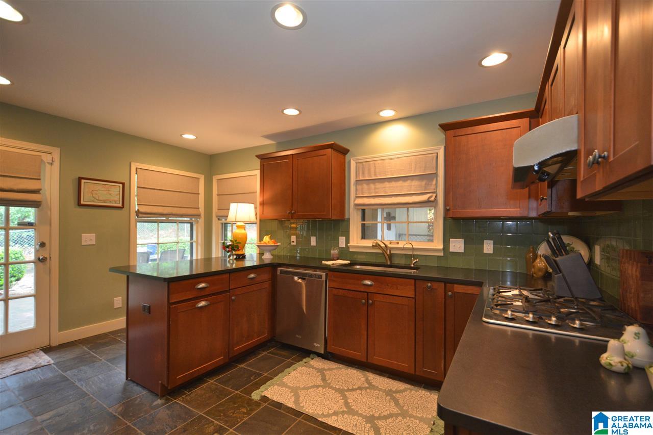3410 Avalon Road Birmingham, AL 35209 - Photo 9 of 36