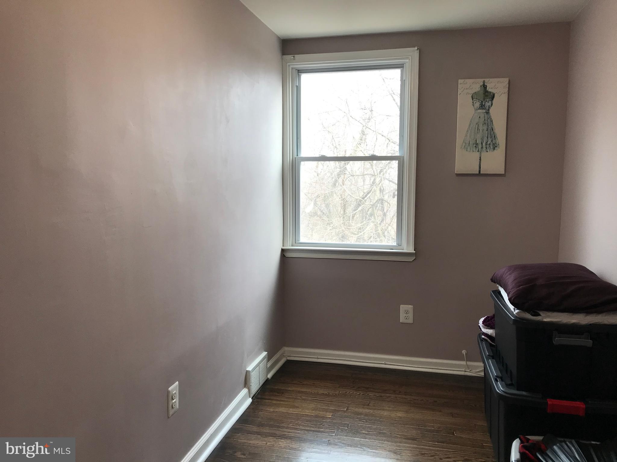7542 Brockton Road Philadelphia, PA 19151 - Photo 14 of 25 3rd Bedroom
