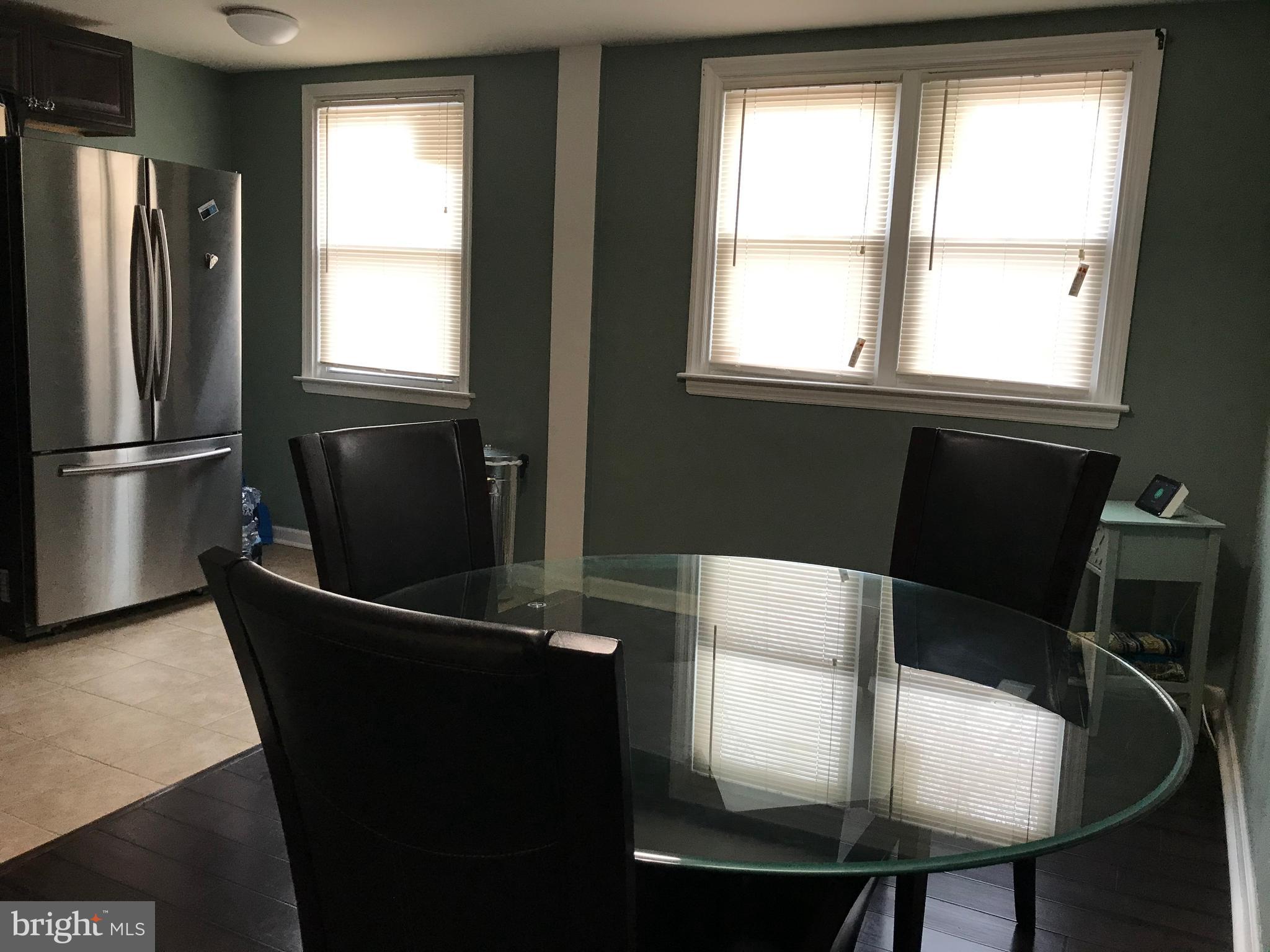 7542 Brockton Road Philadelphia, PA 19151 - Photo 6 of 25 Dining Room
