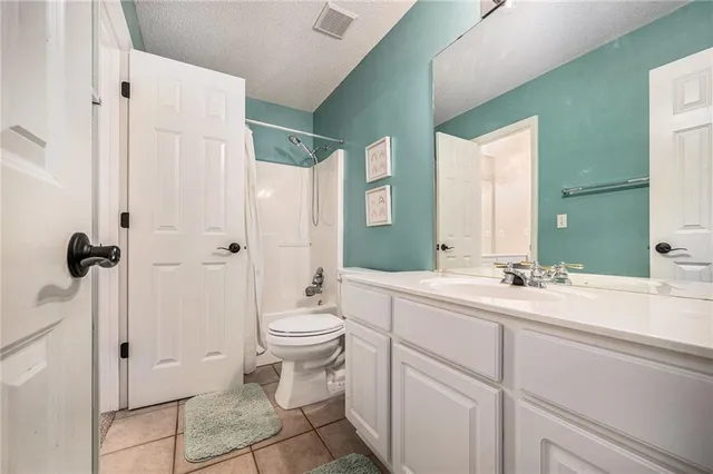 $389,900 | 1588 Columbine Court, Liberty, MO 64068