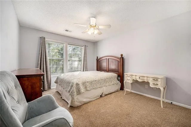 $389,900 | 1588 Columbine Court, Liberty, MO 64068