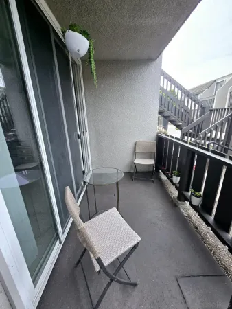 a view of an outdoor space