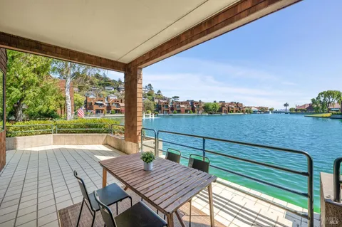 $2,600,000 | 24 Lagoon Vista, Tiburon, CA 94920