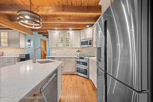 $1,475,000 | 327 Marina Lane, Factoryville, PA 18419