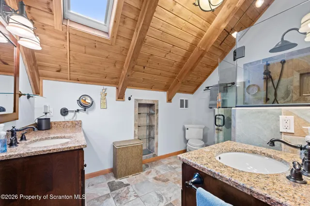 $1,475,000 | 327 Marina Lane, Factoryville, PA 18419