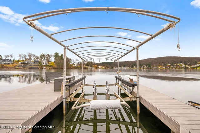 $1,475,000 | 327 Marina Lane, Factoryville, PA 18419