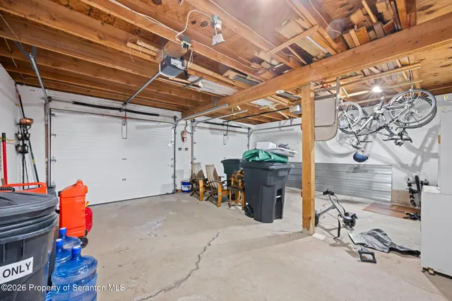 $1,475,000 | 327 Marina Lane, Factoryville, PA 18419