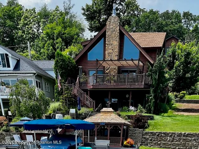 $1,475,000 | 327 Marina Lane, Factoryville, PA 18419