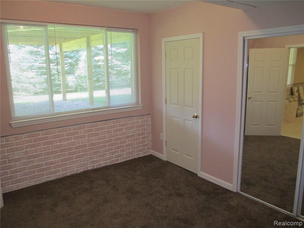 3268 Empire Drive Rochester, MI 48309 - Photo 39 of 43