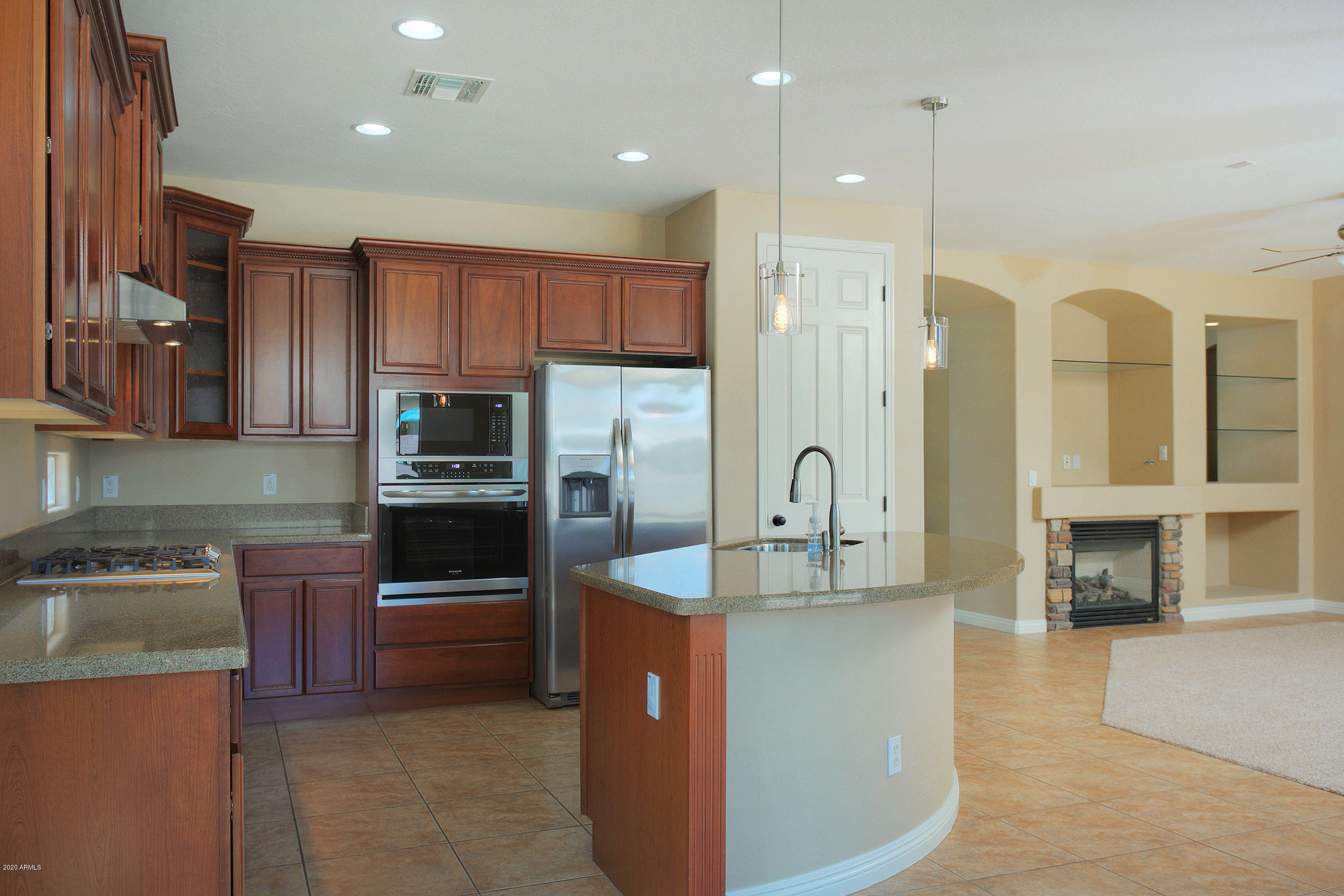474 East Mary Lane Gilbert, AZ 85295 - Photo 8 of 26 474EMaryLn008