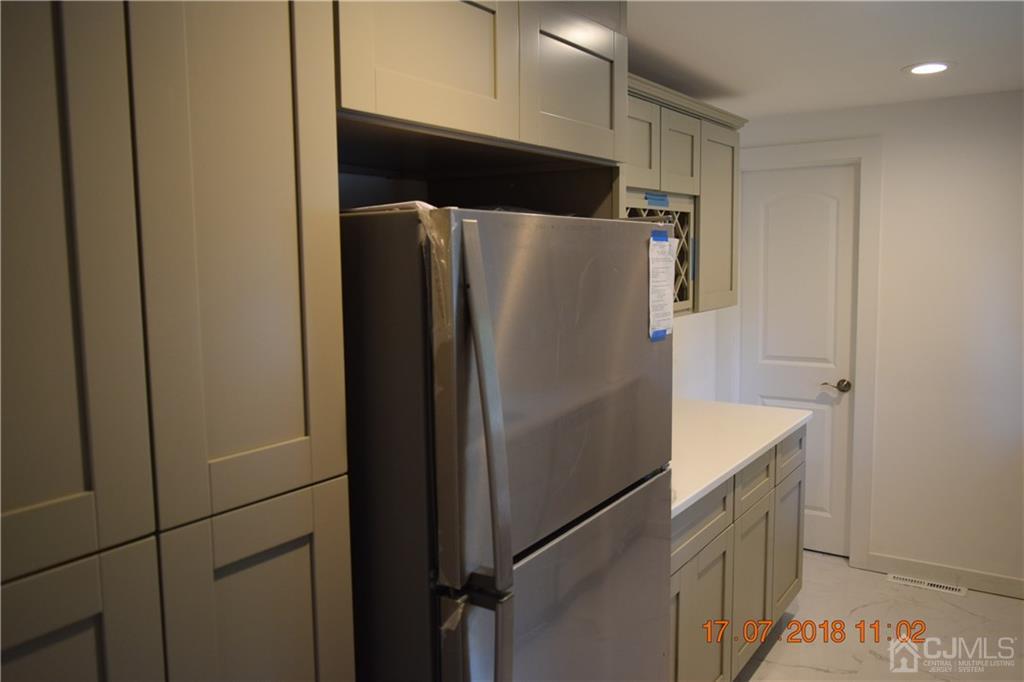 1258 Aaron Road North Brunswick, NJ 08902 - Photo 5 of 13 Gallery Image 5