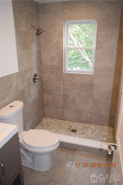 1258 Aaron Road North Brunswick, NJ 08902 - Photo 8 of 13 Gallery Image 8