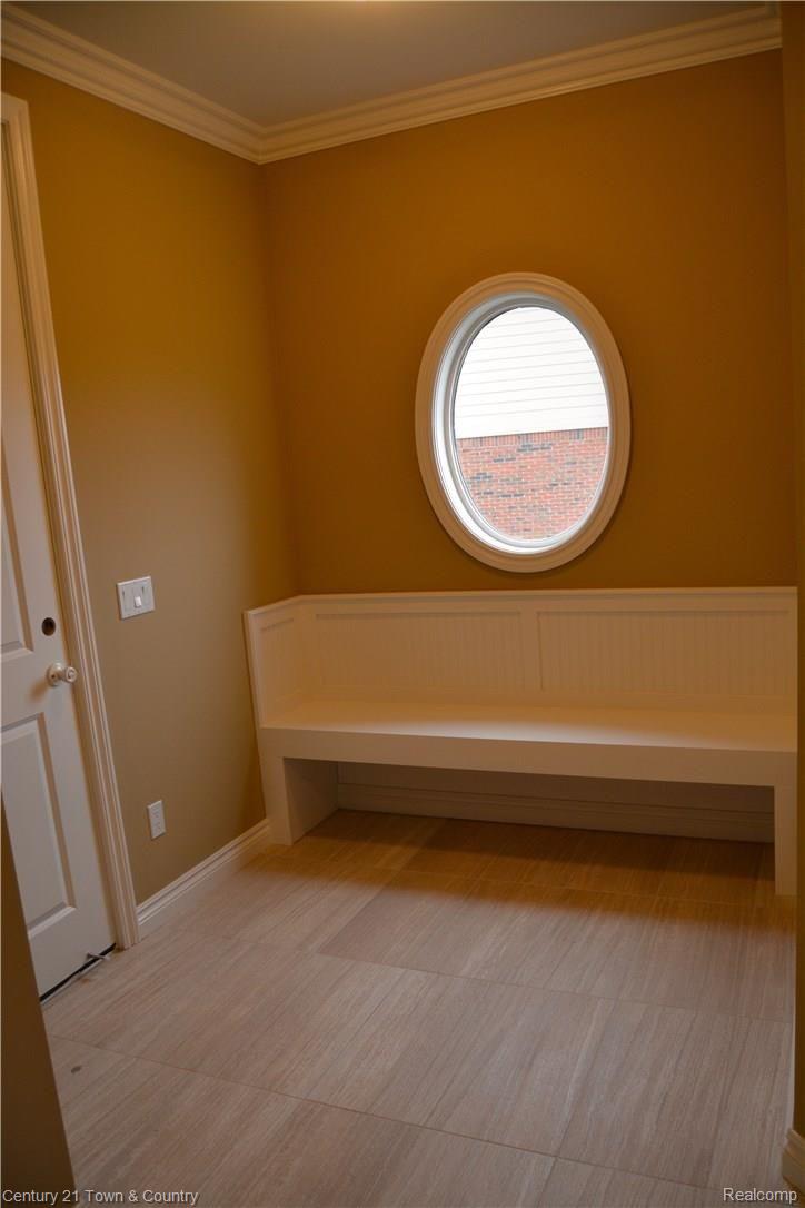 2830 North Addison Circle Rochester, MI 48306 - Photo 11 of 24 DSC_1299.jpg