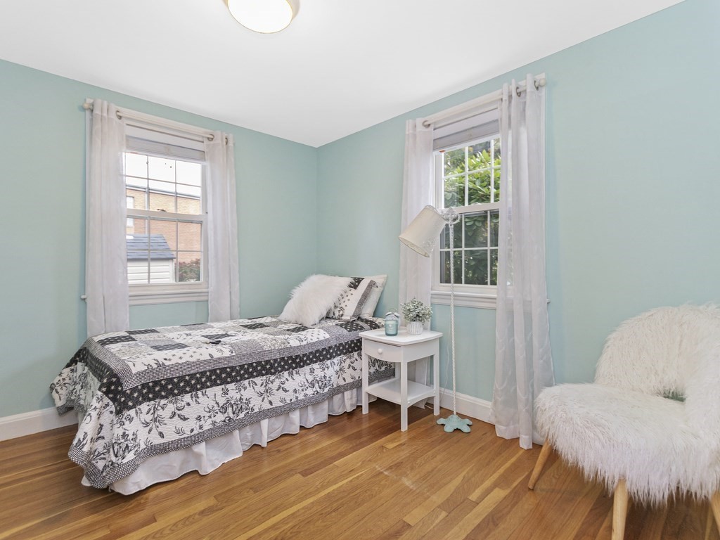 75 Charlotte Road Waltham, MA 02453 - Photo 20 of 33 Gallery Image 20