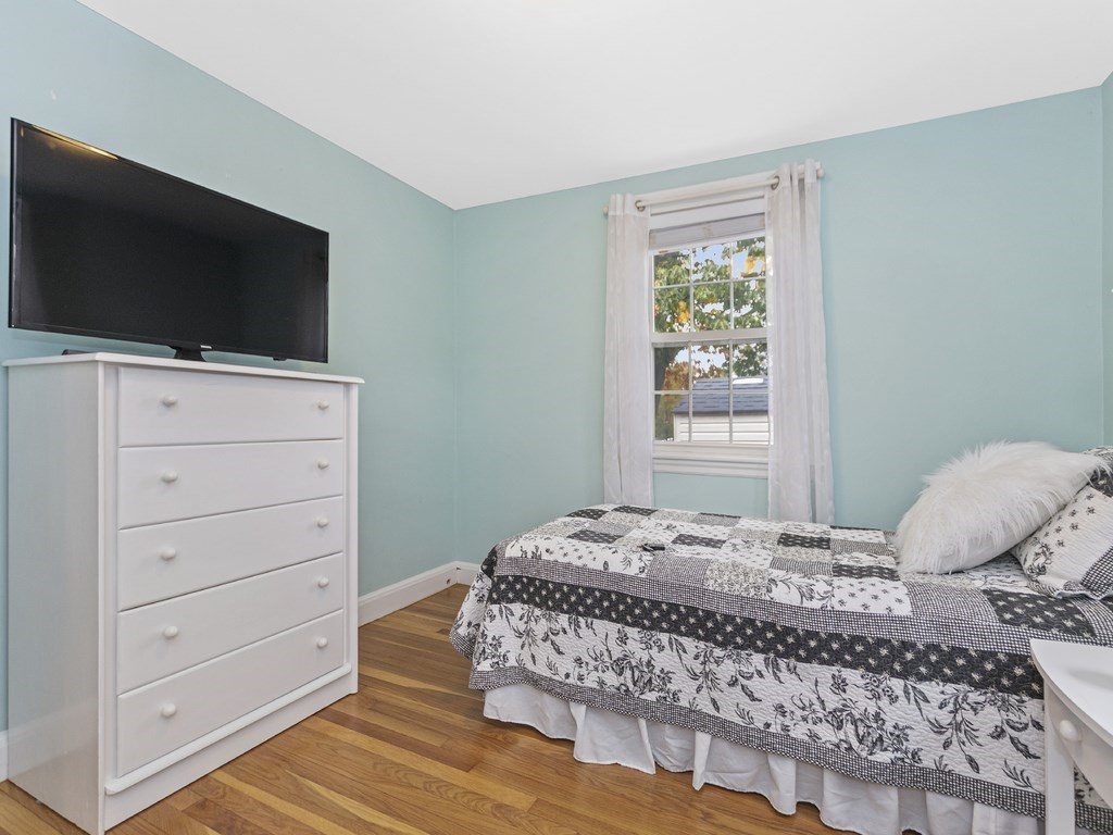75 Charlotte Road Waltham, MA 02453 - Photo 21 of 33 Gallery Image 21