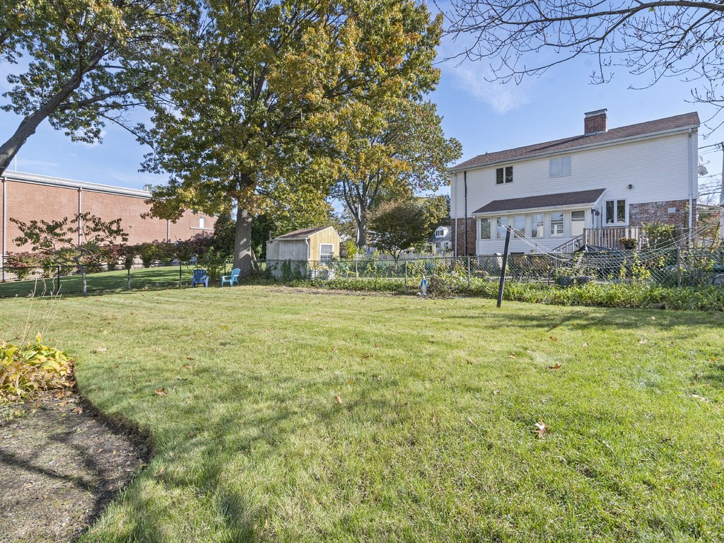 75 Charlotte Road Waltham, MA 02453 - Photo 30 of 33 Gallery Image 30