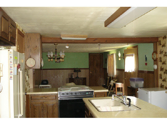 302 West Brayton Road Mount Morris, IL 61054 - Photo 3 of 6 Gallery Image 3