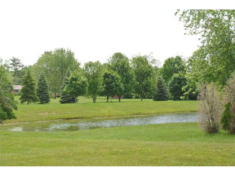 5341 Alameda Road Indianapolis, IN 46228 - Photo 2 of 18