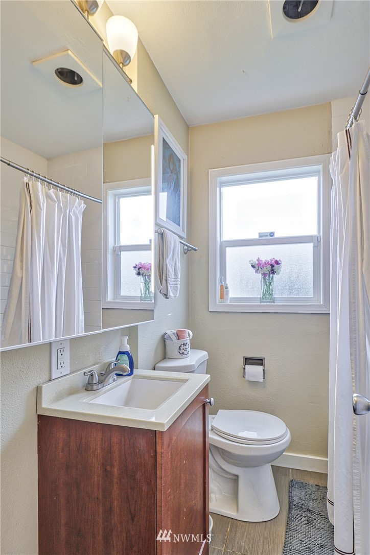 1047 South Rochester Street Tacoma, WA 98465 - Photo 15 of 28 Gallery Image 15