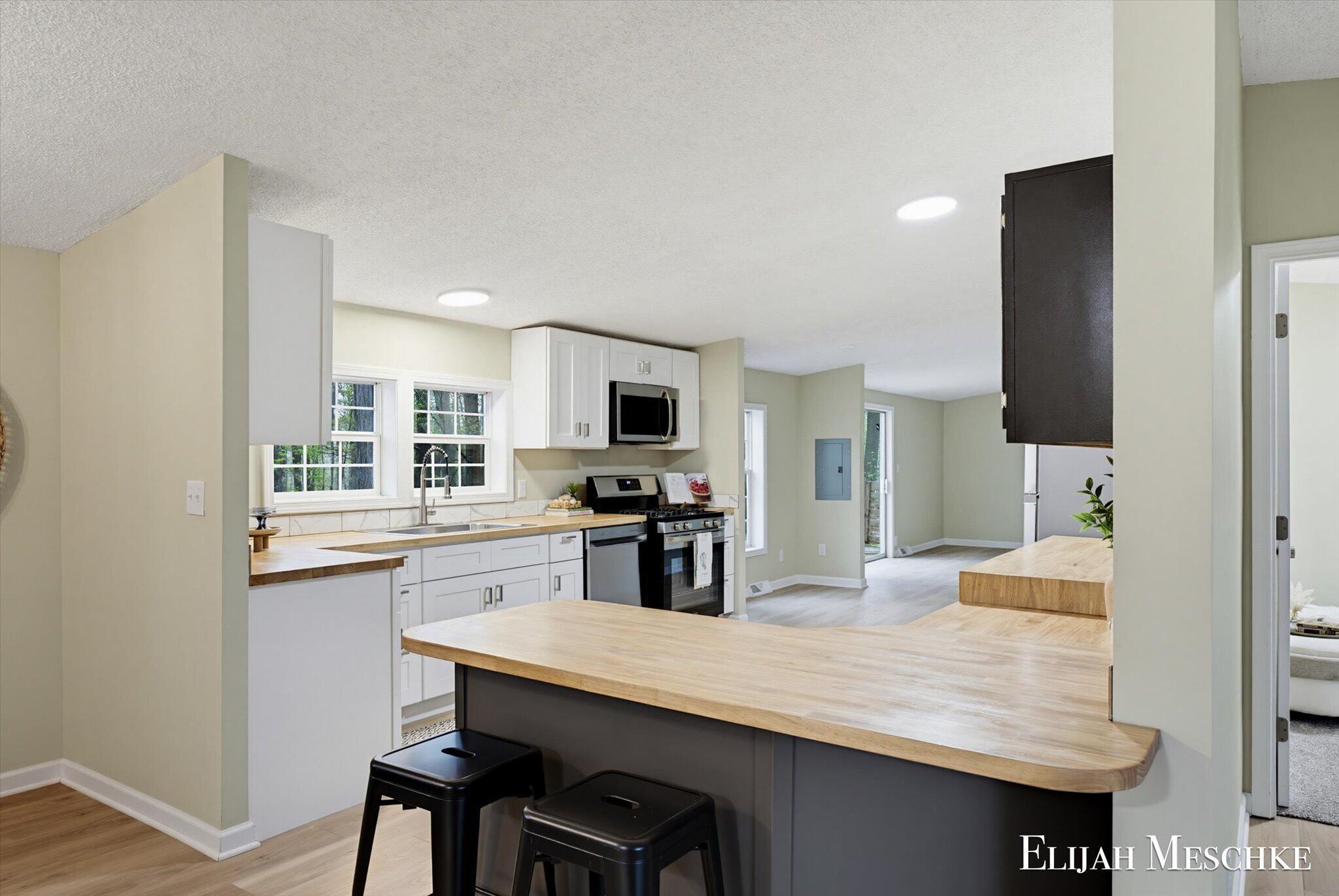 2910 Tobias Road Hastings, MI 49058 - Photo 8 of 42 26-DSC03814