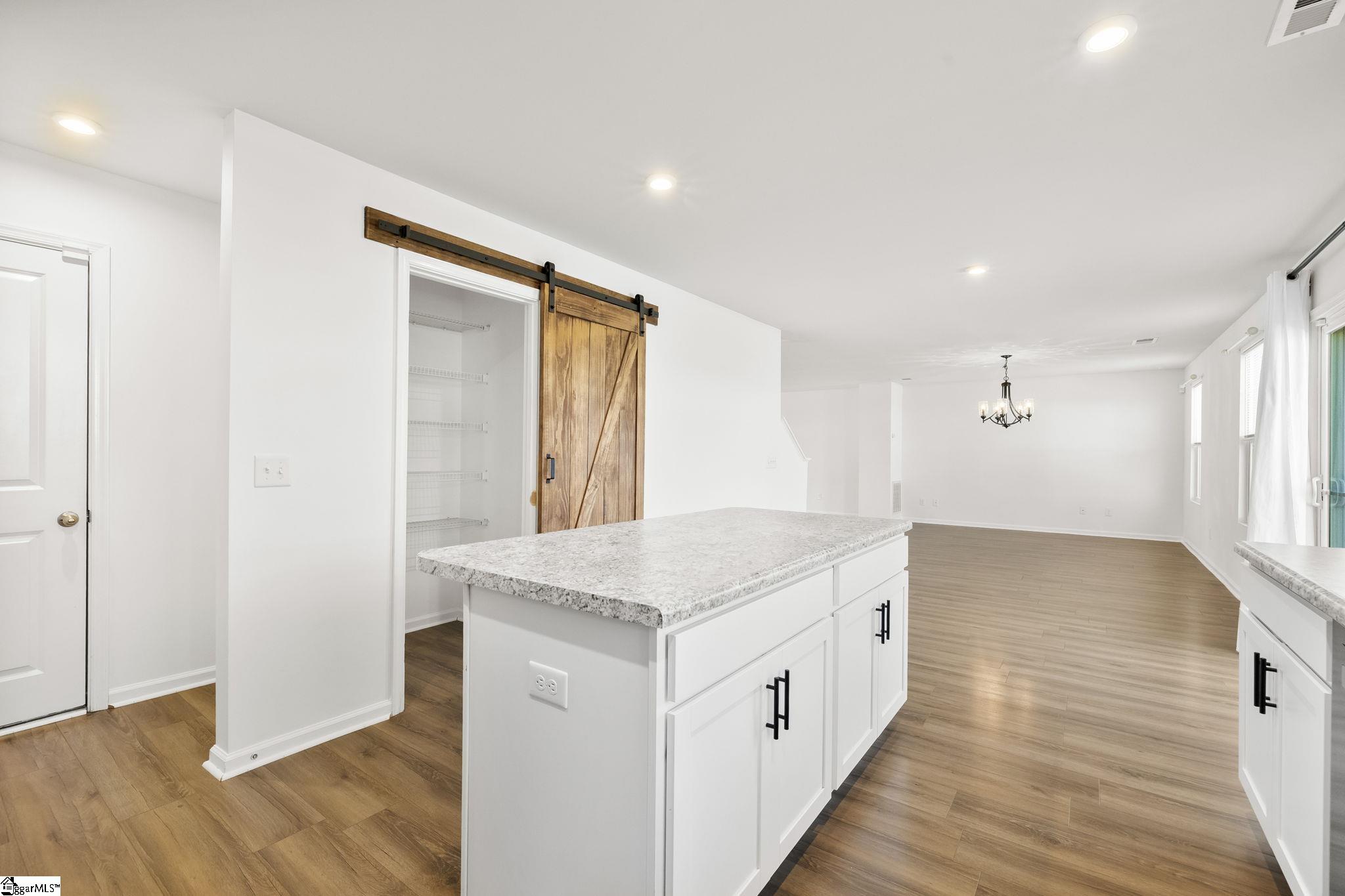 805 Danforth Drive Greenville, SC 29617 - Photo 15 of 41