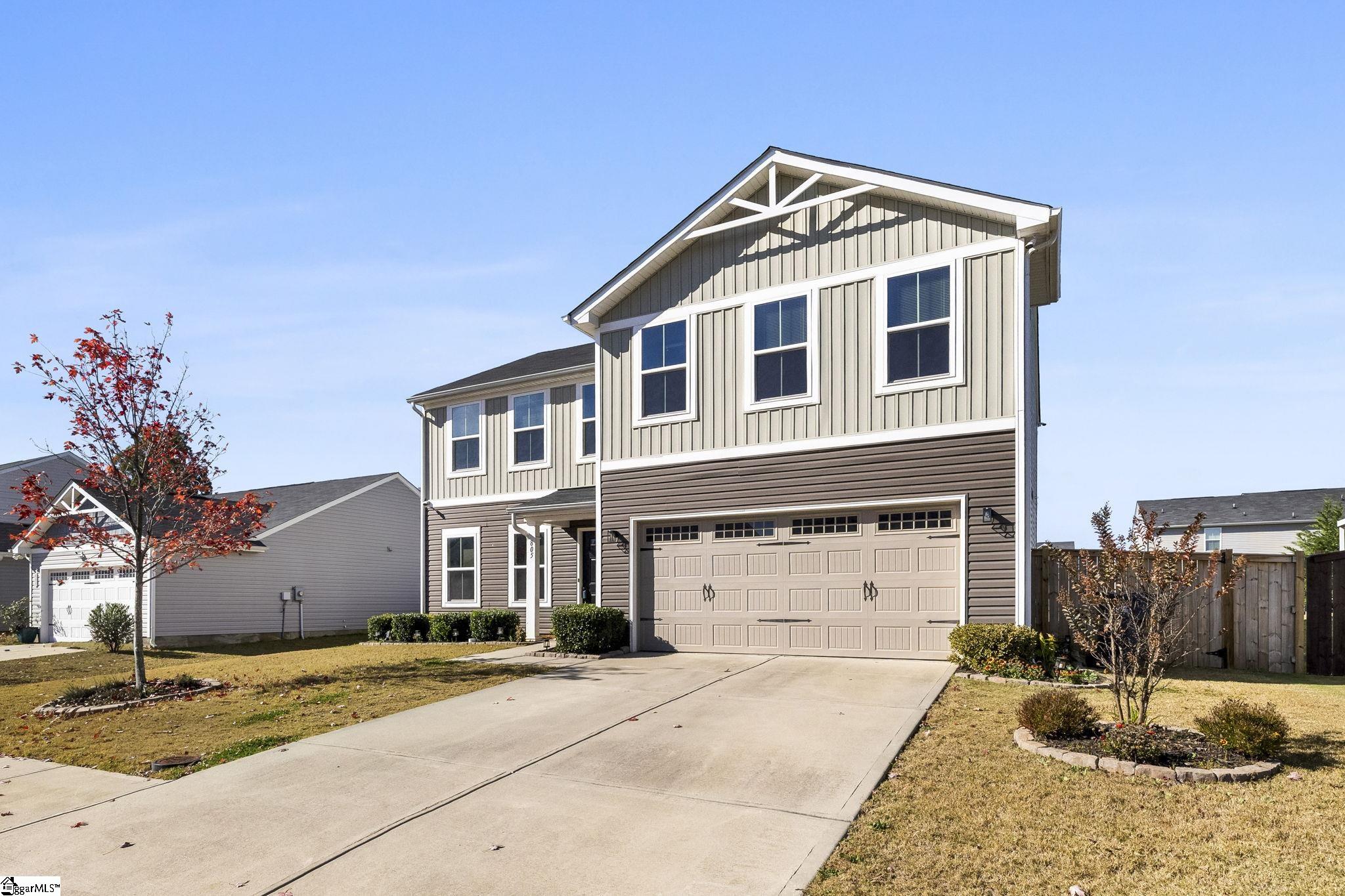 805 Danforth Drive Greenville, SC 29617 - Photo 2 of 41