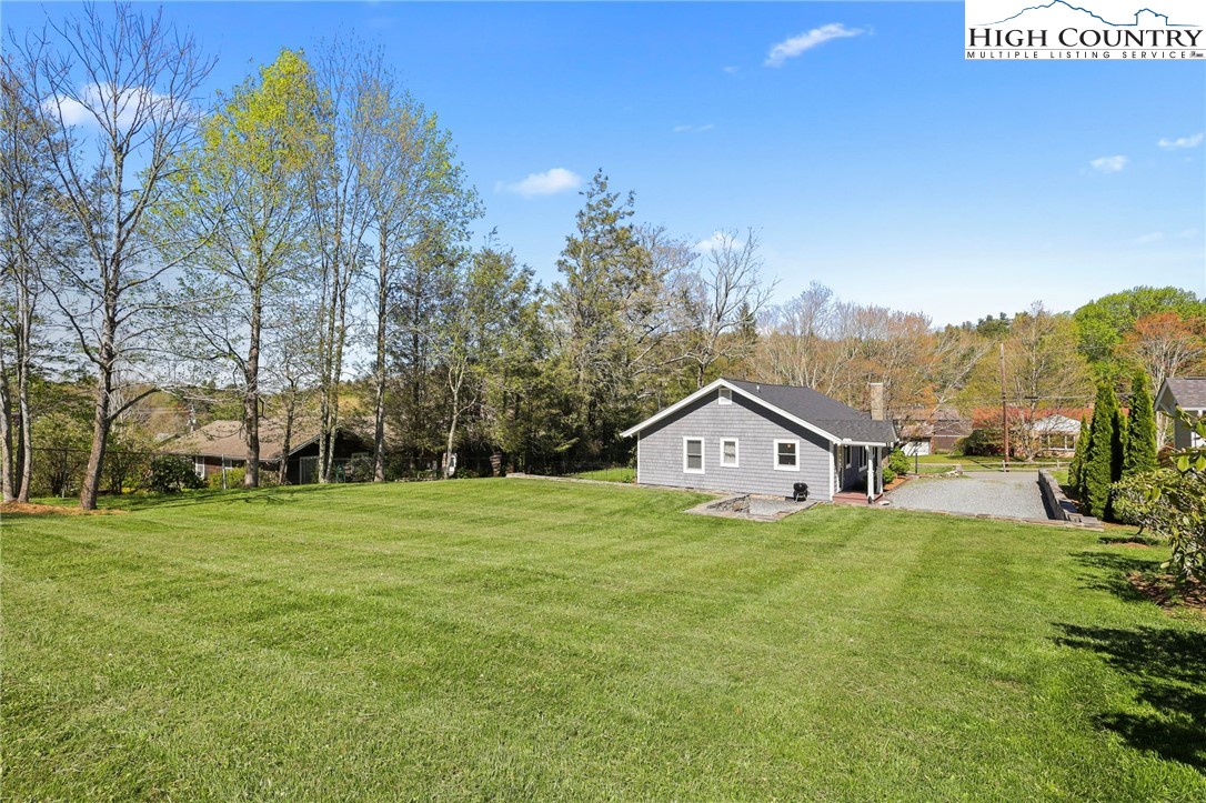 326 Ransom Street Blowing Rock, NC 28605 - Photo 24 of 25 a house view with a outdoor space