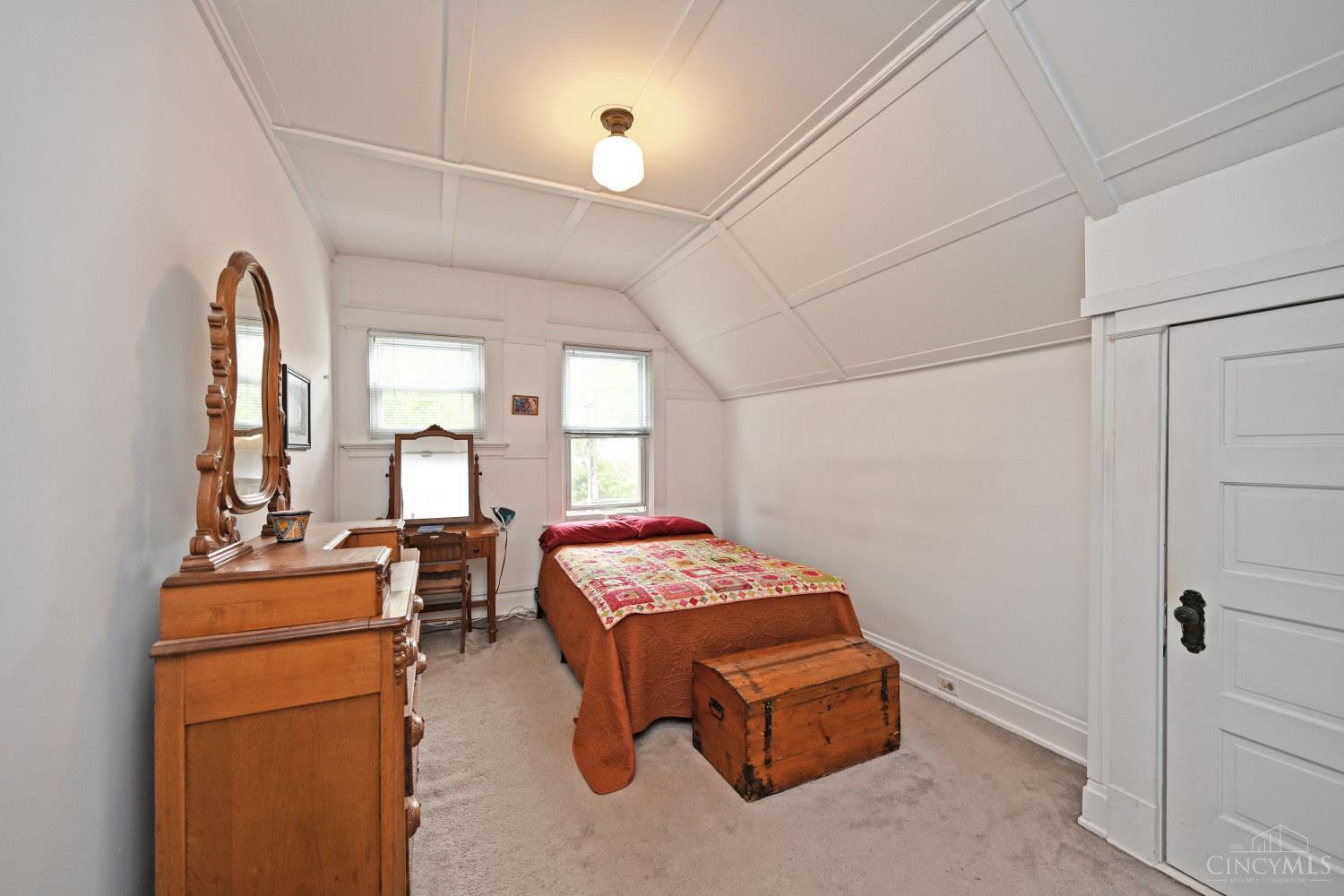 637 Riddle Road Cincinnati, OH 45220 - Photo 27 of 43 Gallery Image 27