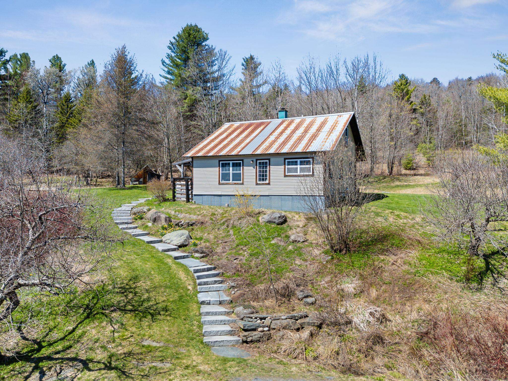 115 Washbowl Road Northfield, VT 05663 - Photo 5 of 60