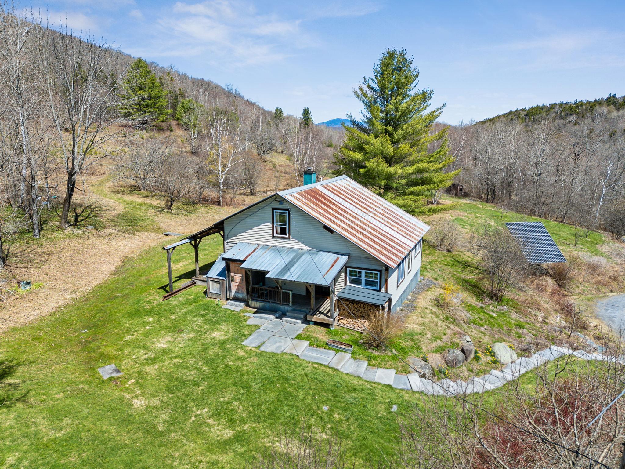 115 Washbowl Road Northfield, VT 05663 - Photo 6 of 60