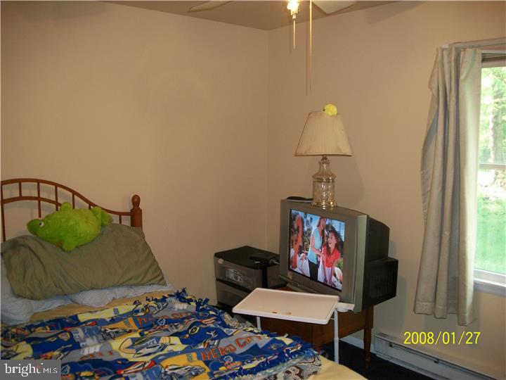 4402 Cemetery Road Parkesburg, PA 19365 - Photo 11 of 14 Bedroom 3
